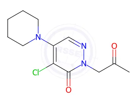 Chemical structure of 4-Chloro-2-(2-oxopropyl)-5-(piperidin-1-yl)pyridazin-3(2H)-one