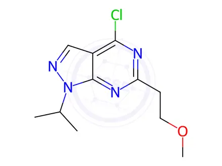 Chemical structure of 4-chloro-1-isopropyl-6-(2-methoxyethyl)pyrazolo[3,4-d]pyrimidine