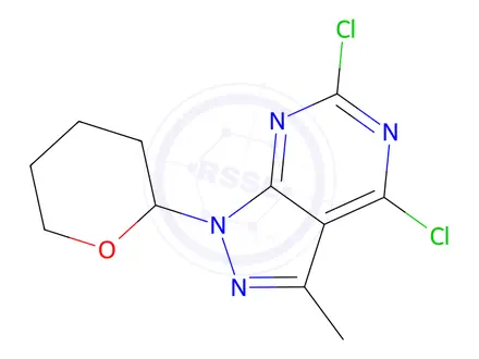 Chemical structure of 4,6-dichloro-3-methyl-1-(oxan-2-yl)-1H-pyrazolo[3,4-d]pyrimidine