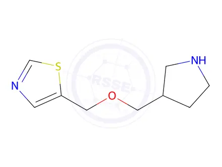 Chemical structure of 5-{[(Pyrrolidin-3-yl)methoxy]methyl}-1,3-thiazole