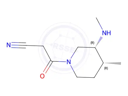 Chemical structure of 3-(4-methyl-3-(methylamino)piperidin-1-yl)-3-oxopropanenitrile