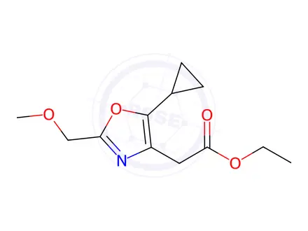 Chemical structure of Ethyl 2-[5-cyclopropyl-2-(methoxymethyl)-1,3-oxazol-4-yl]acetate