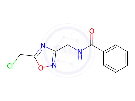 Chemical structure of N-{[5-(chloromethyl)-1,2,4-oxadiazol-3-yl]methyl}benzamide