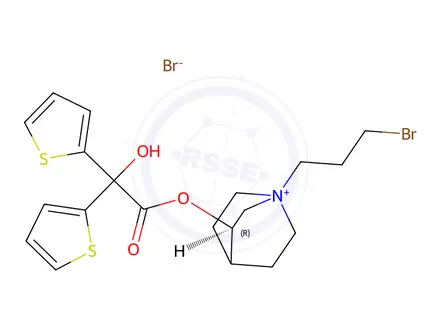 Chemical structure of (R)-1-(3-Bromopropyl)-3-(2-hydroxy-2,2-di(thiophen-2-yl)acetoxy)quinuclidin-1-ium Bromide