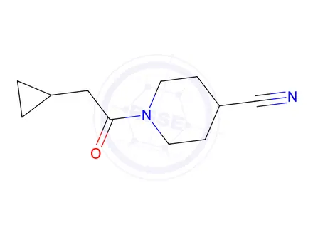 Chemical structure of 1-(2-Cyclopropylacetyl)piperidine-4-carbonitrile